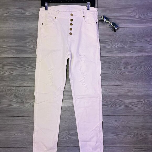 White button up pant - Picture 2 of 2
